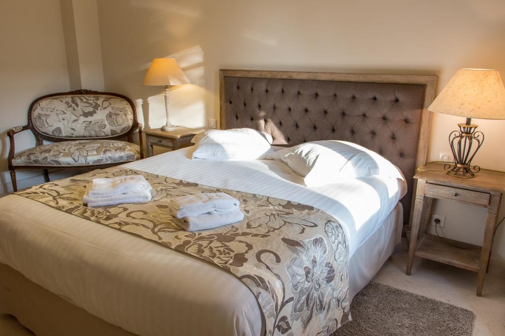 Champagne Andre Bergere & Suites Epernay Bilik gambar